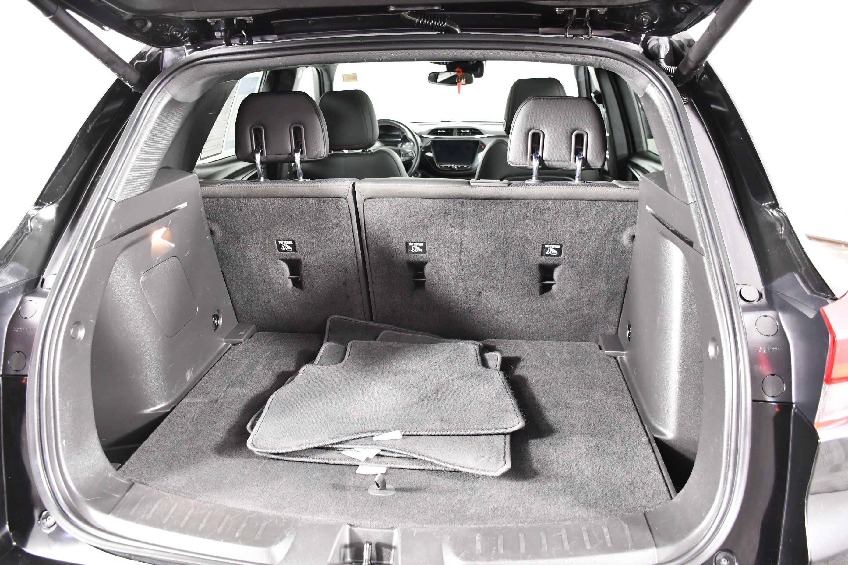 Used 2023 Mosaic Black Metallic Chevrolet RS image 50