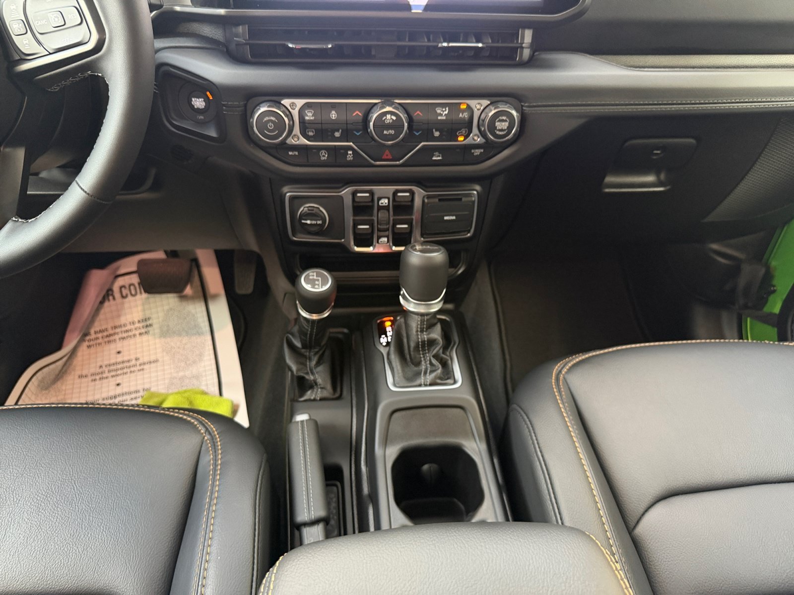 Certified Used 2026 Mojito! Clearcoat Jeep Texas Trail image 12