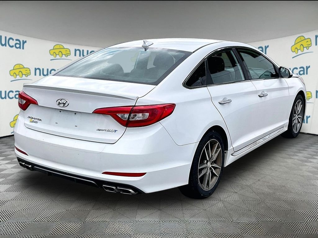 Used 2015 Quartz White Pearl Hyundai Sport 2.0T image 6