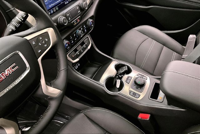 Used 2024 Summit White GMC Denali image 17