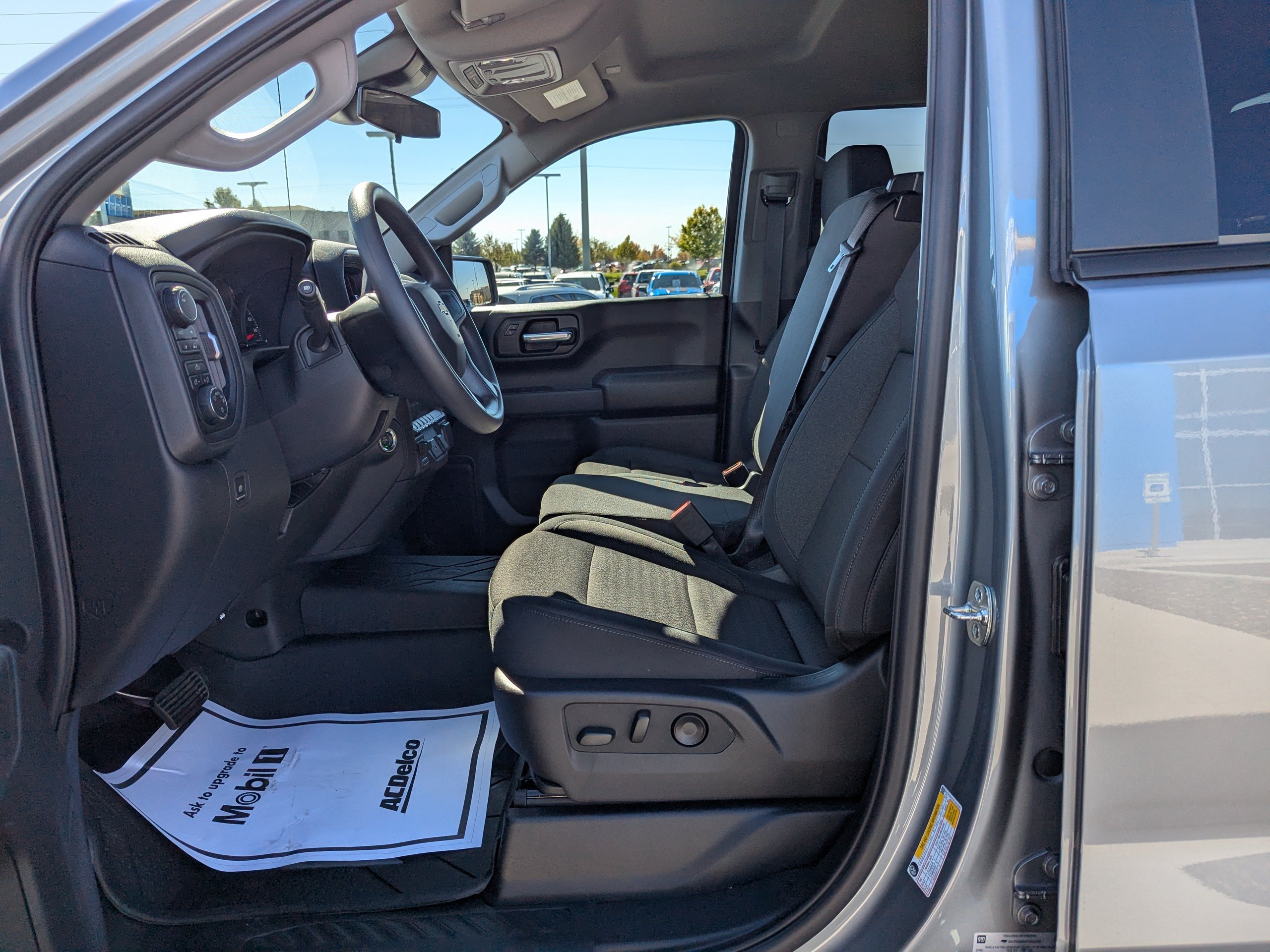 2026 Chevrolet Silverado 1500 Custom - Photo 10