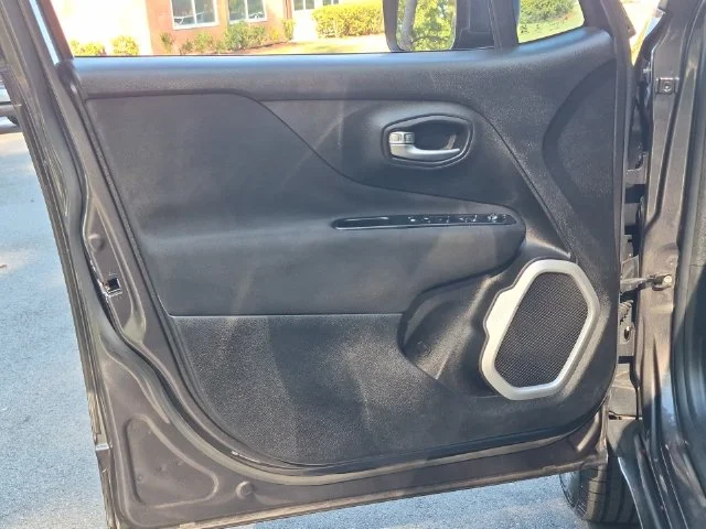 Used 2018 Gray Jeep Sport image 30
