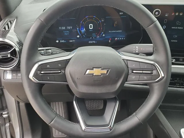 Used 2025 Gray Chevrolet LT image 7