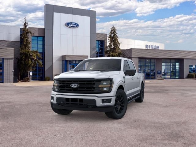 New 2026 Silver Ford XLT image 2