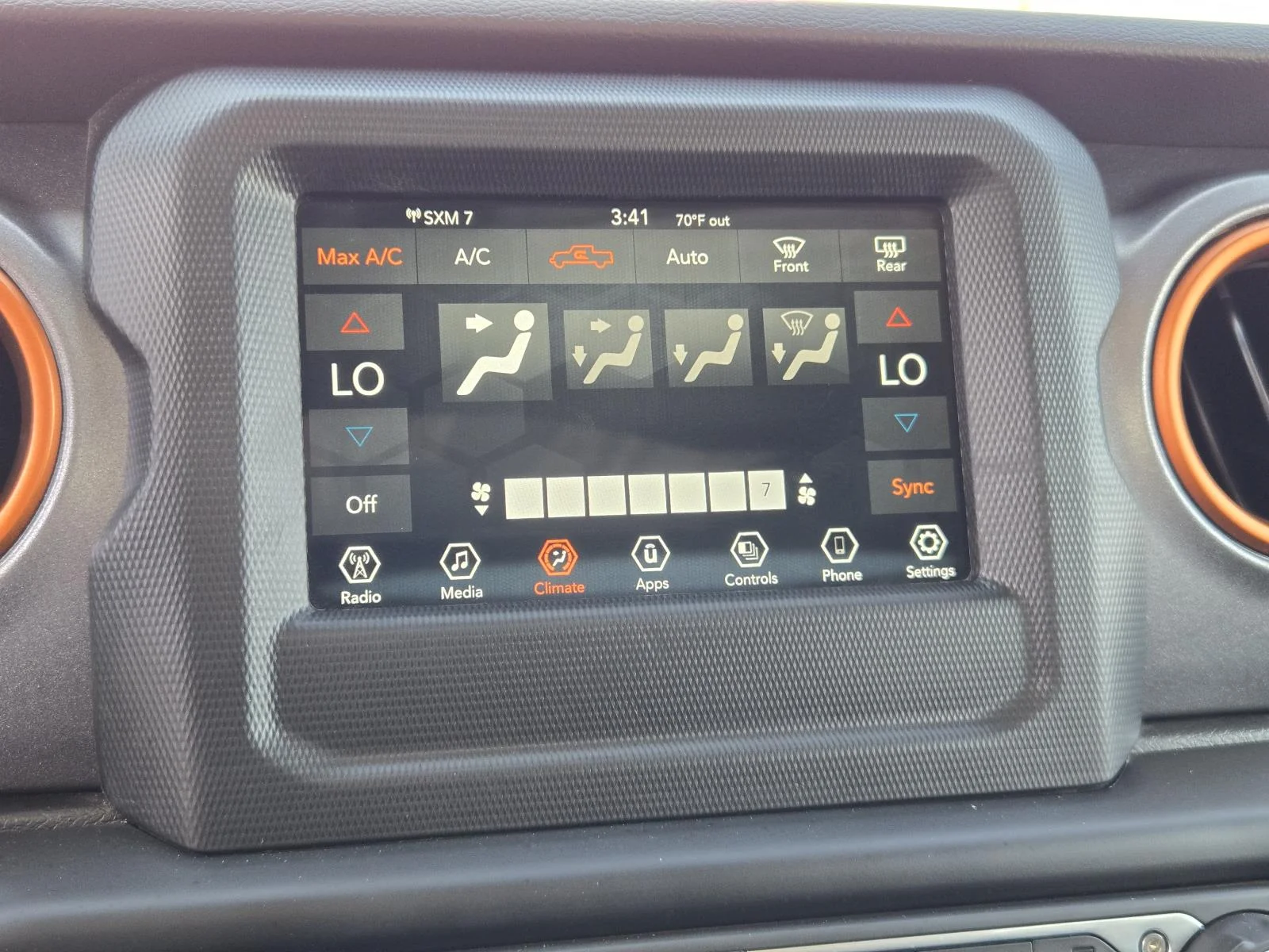 2021 Jeep Gladiator Mojave - Photo 10