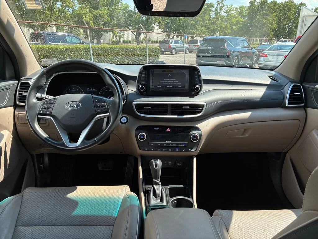 Used 2019 Blue Hyundai Ultimate image 13