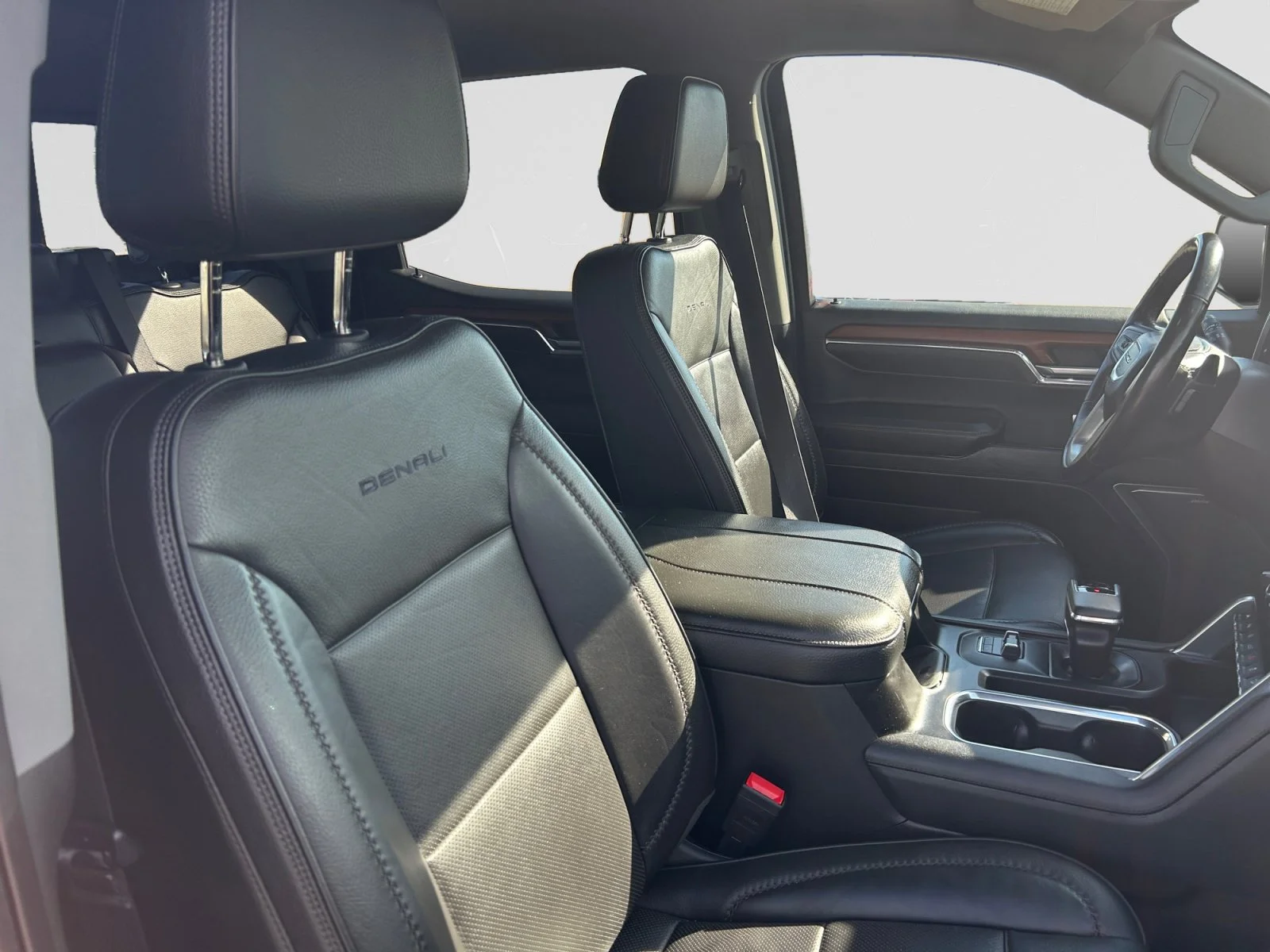 Used 2023 TITANTIUM RUSH GMC Denali Crew Cab image 12
