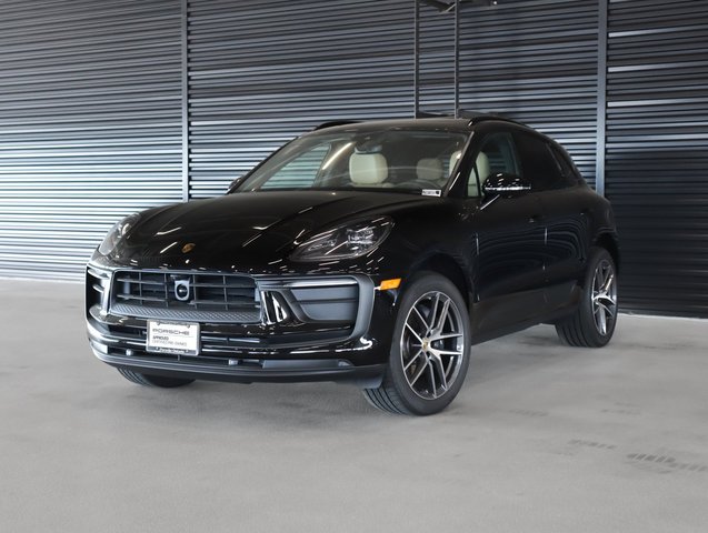 2026 Porsche Macan 