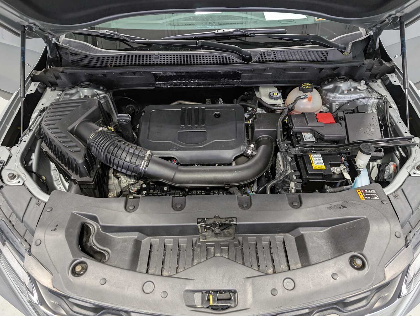 Used 2024 Sterling Gray Metallic Chevrolet LT image 14