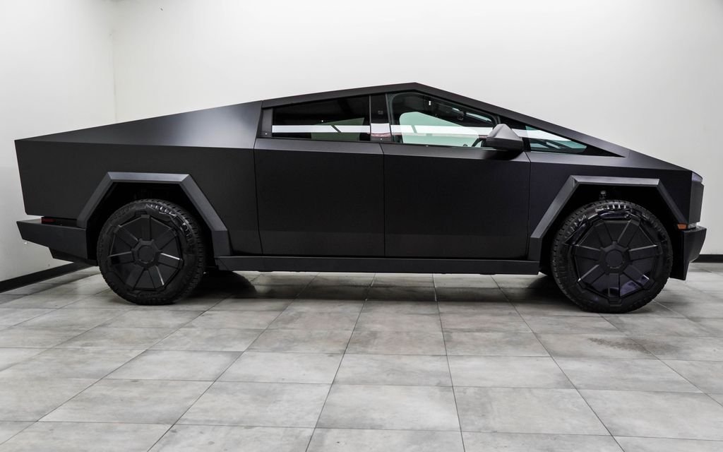 Used 2024 Gray Tesla Base image 10