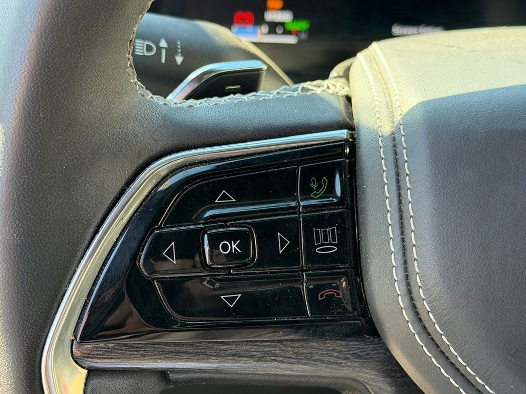 Used 2023 White Jeep Overland 4xe image 16