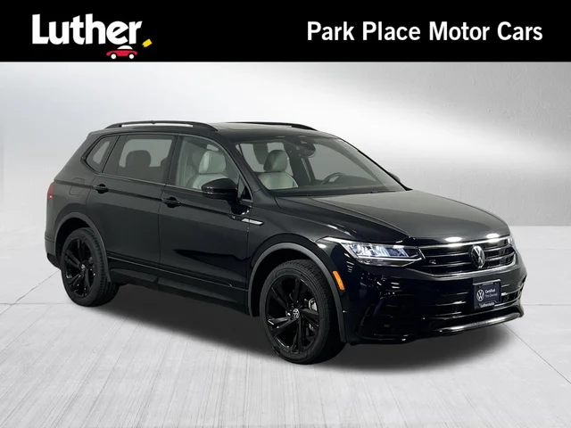 2023 Volkswagen Tiguan SE R-Line Black