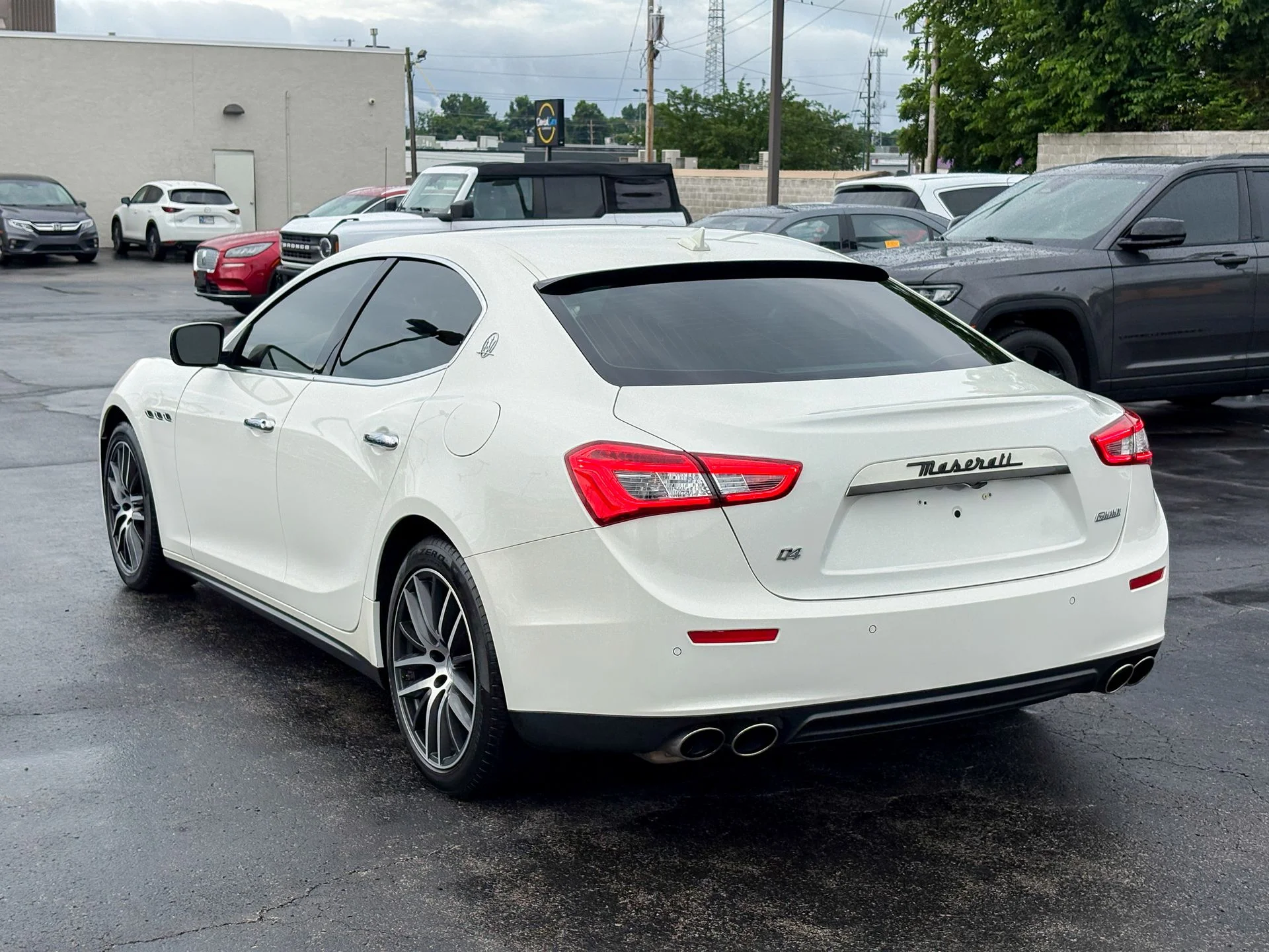Used 2016 White Maserati S Q4 image 13
