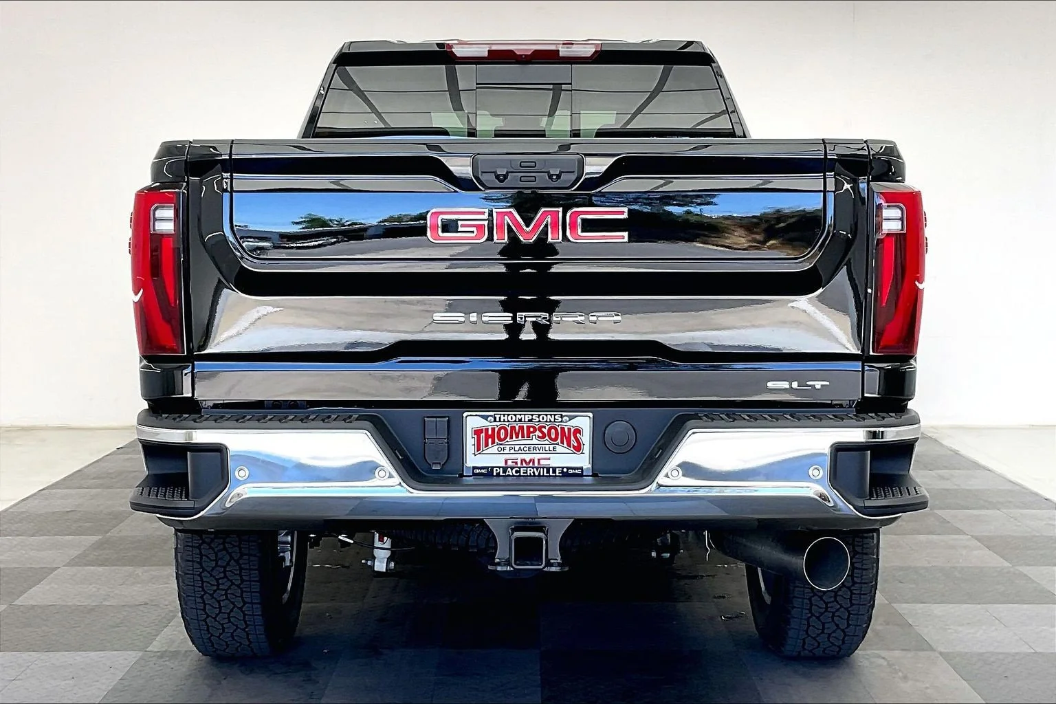New 2026 Onyx Black GMC SLT image 3