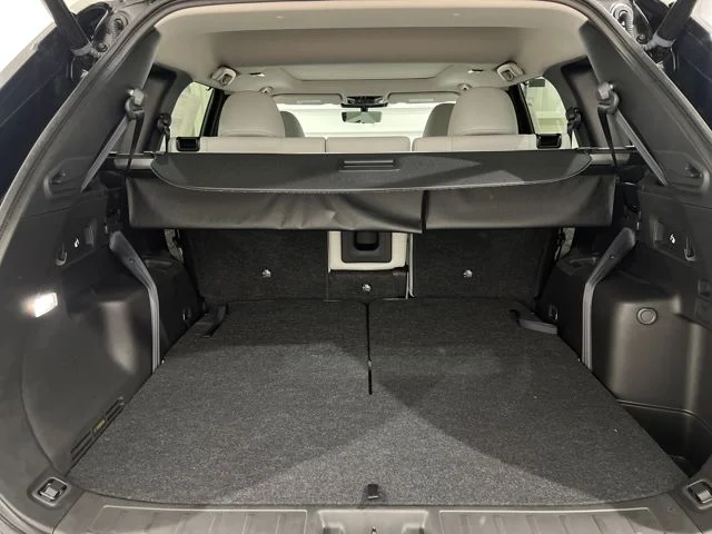 2025 Mitsubishi Outlander SEL Platinum Edition - Photo 23