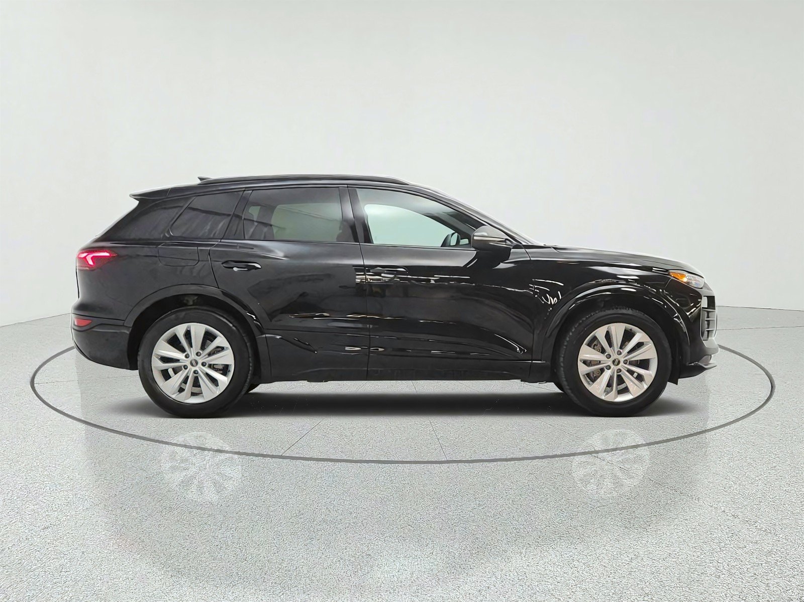Used 2025 Mythos Black Metallic Audi Premium Plus image 4