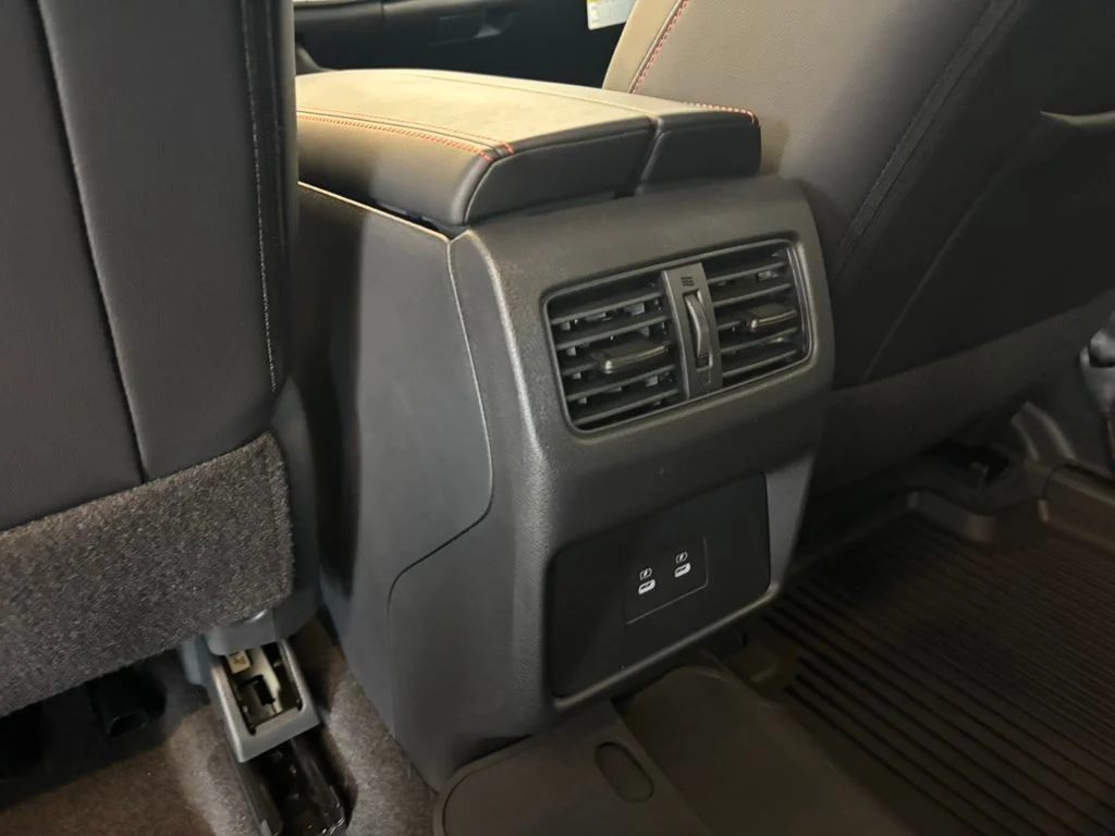 New 2026 Boulder Gray Pearl Nissan Rock Creek image 20