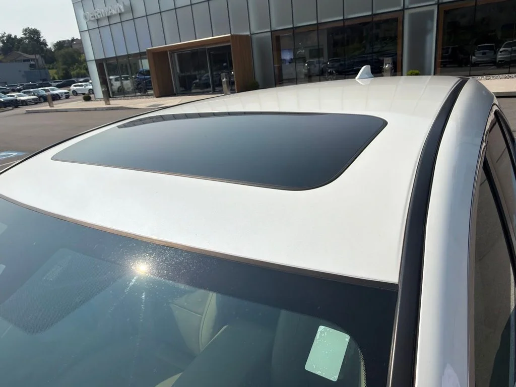 Used 2016 White Diamond Pearl Acura Base image 24