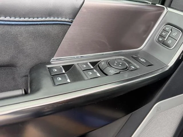 New 2026 Argon Blue Metallic Ford F-250® Platinum® image 37
