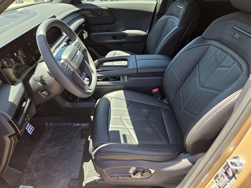 New 2027 Terrain Brown Matte Kia X-Line SX Prestige image 6