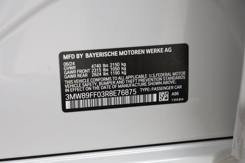2024 BMW 3 Series 330i - Photo 24