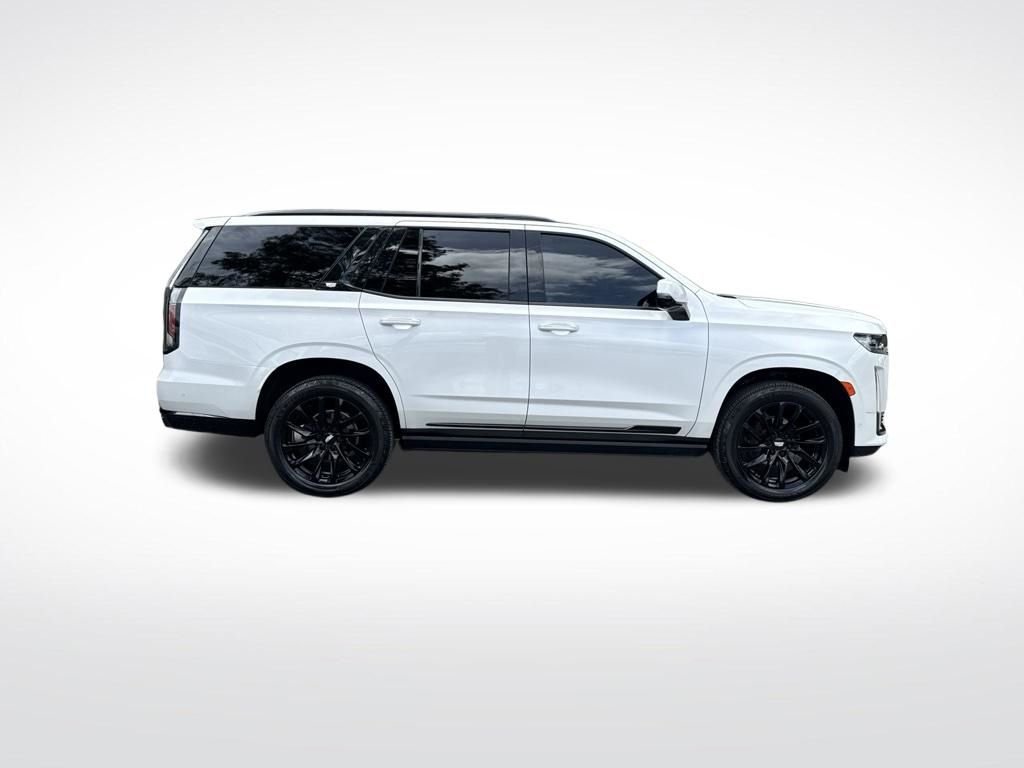 Used 2021 White Cadillac Sport Platinum image 4