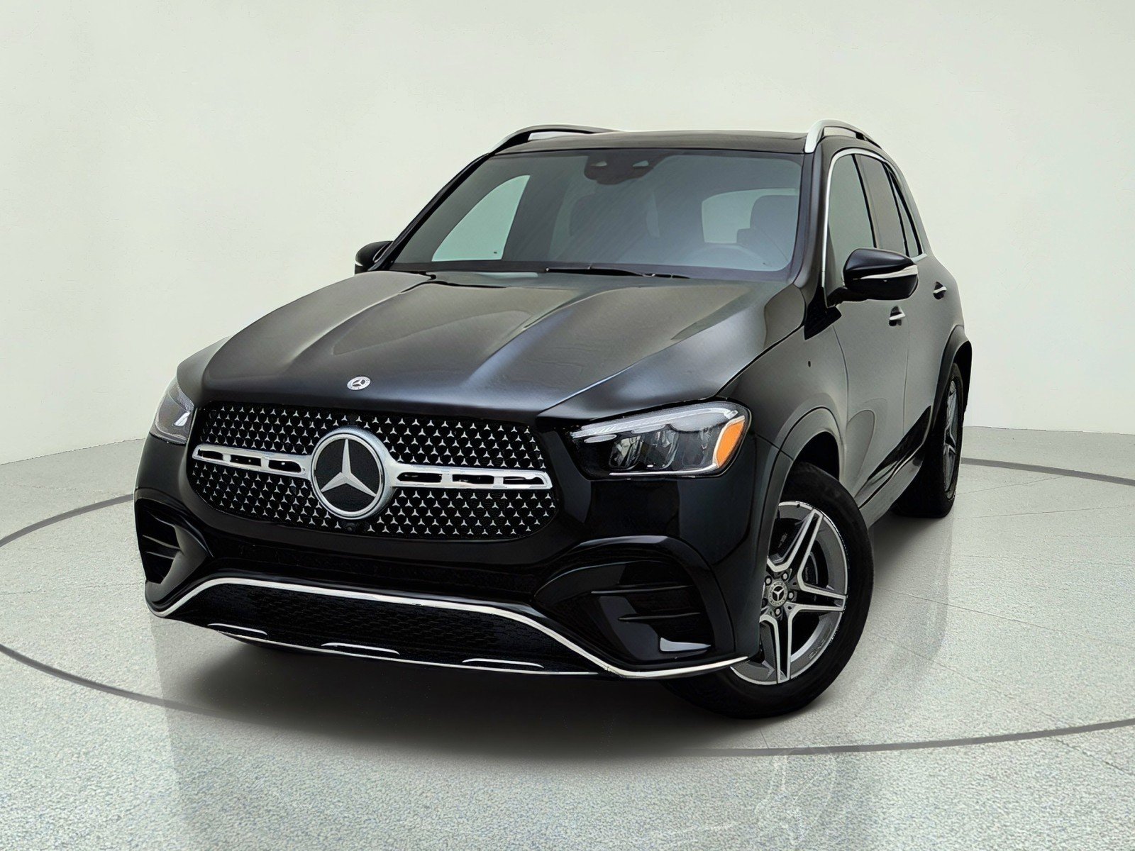 Certified Used 2026 Black Mercedes-Benz GLE 350 image 2