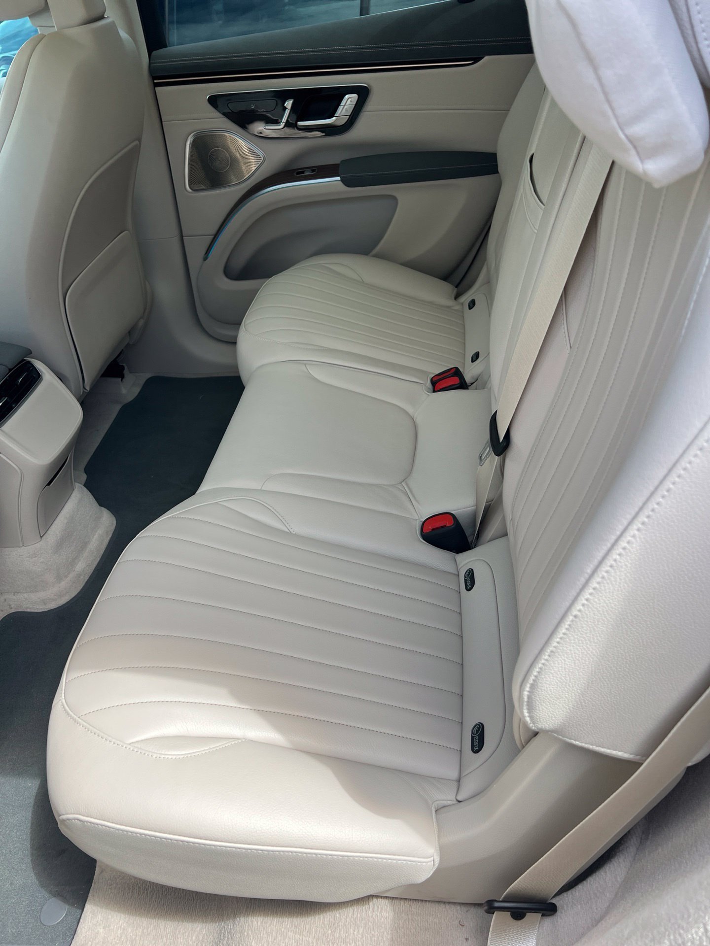 Used 2023  Mercedes-Benz 450 image 11