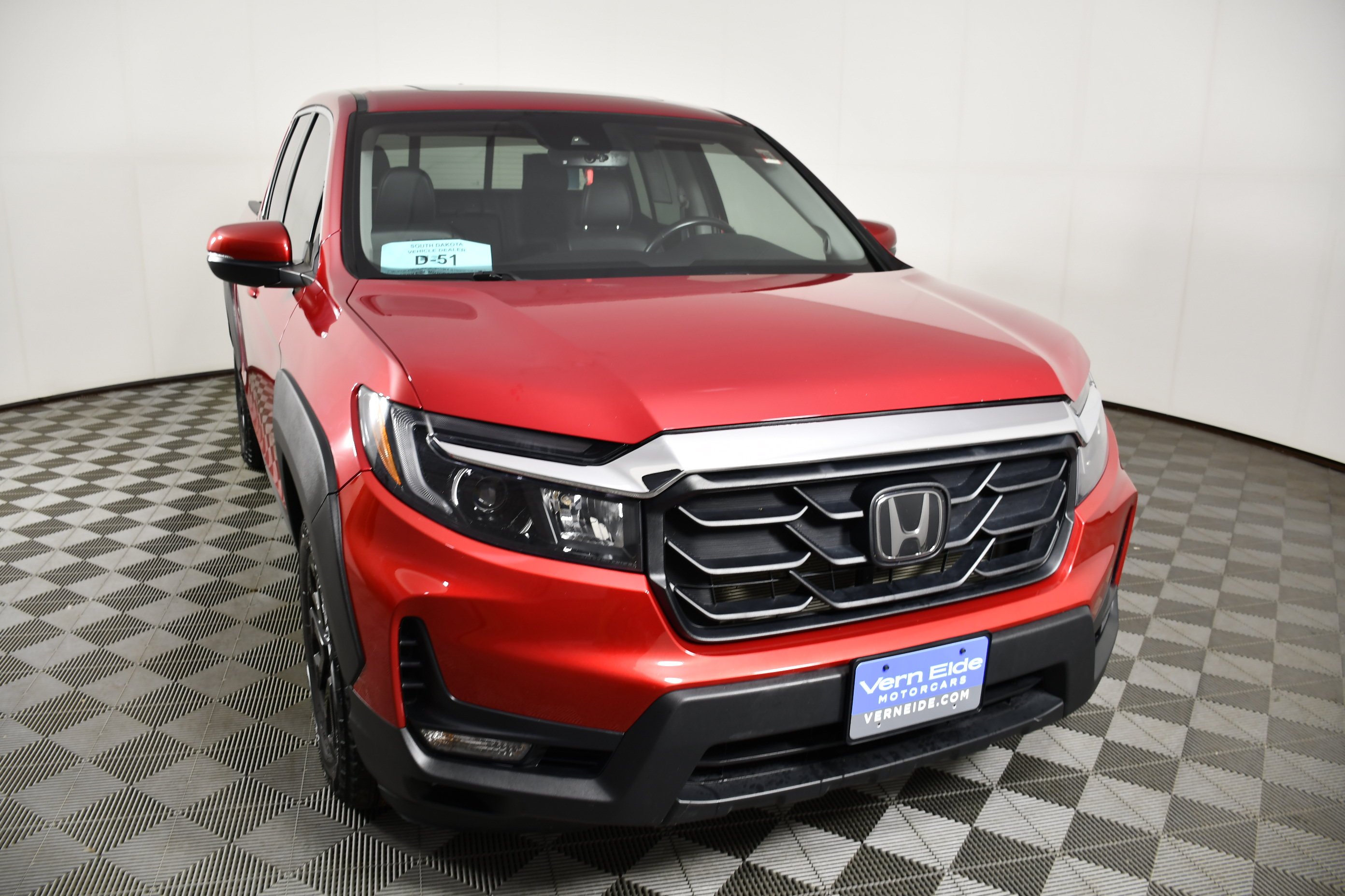 Certified Used 2023 Radiant Red Honda RTL image 3