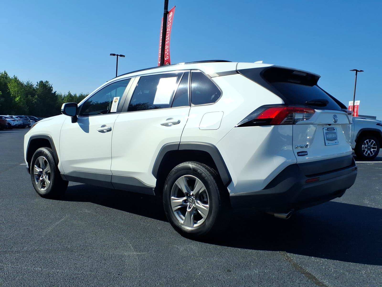 Used 2024 Ice Cap Toyota XLE image 3