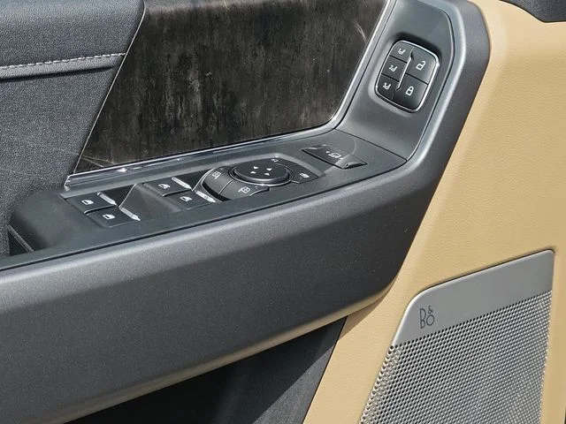 New 2026 Agate Black Metallic Ford F-350® Lariat® image 26