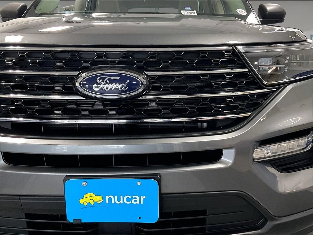 Used 2023 Gray Ford XLT image 33