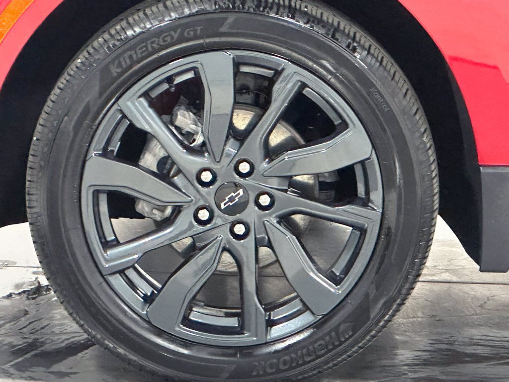 Used 2023 Red Chevrolet RS image 35