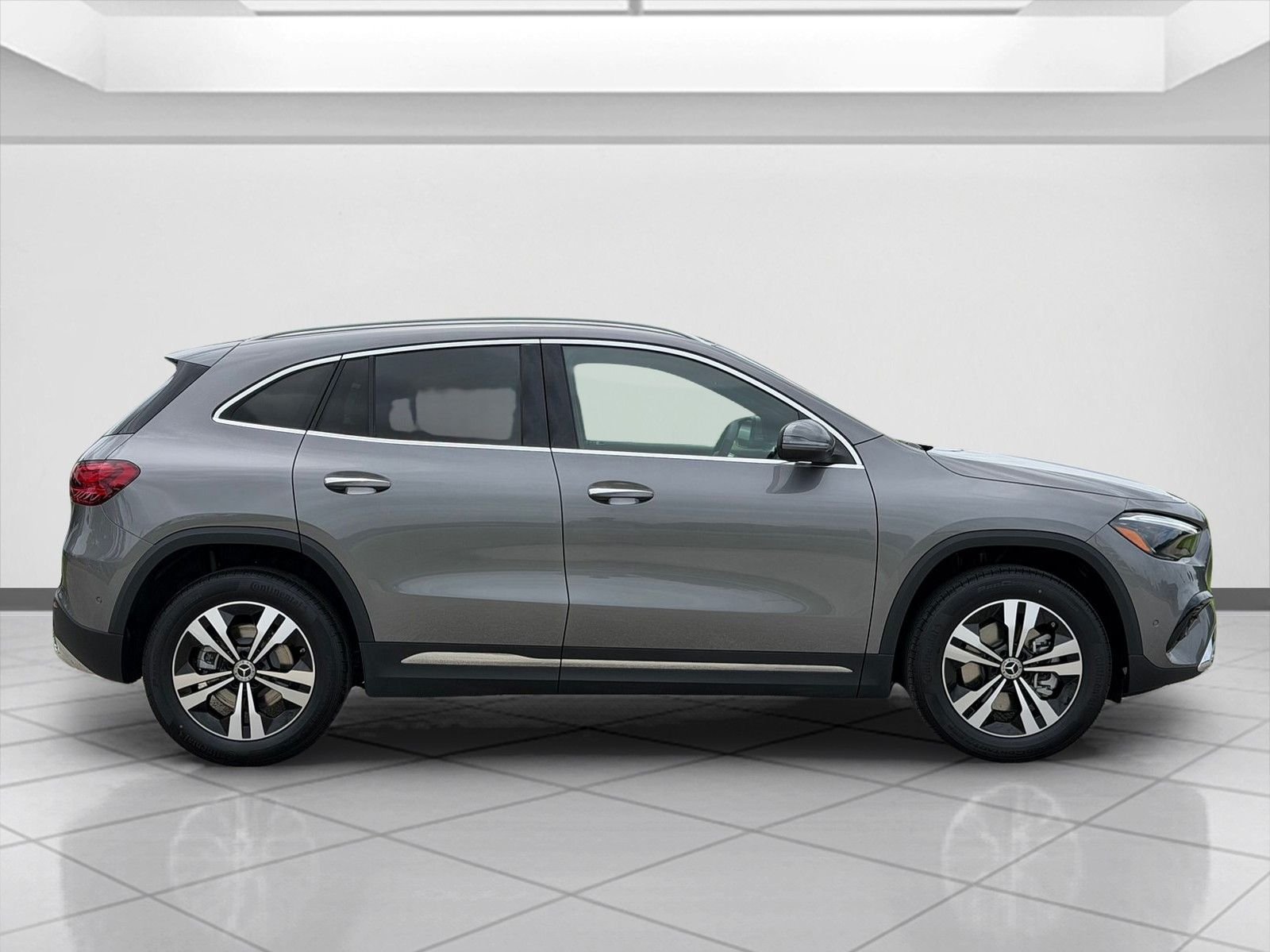 New 2026 Mountain Grey Metallic Mercedes-Benz GLA 250 image 2