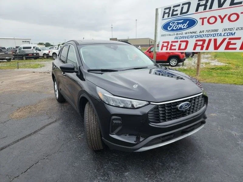 Used 2024 Agate Black Metallic Ford Active™ image 2
