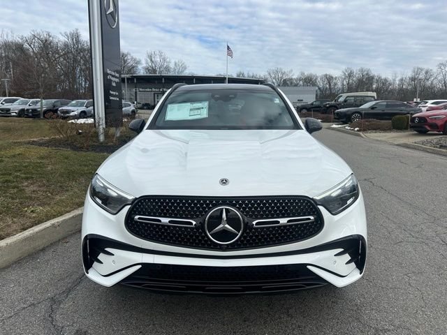 New 2026 Polar White Mercedes-Benz GLC 300 image 8