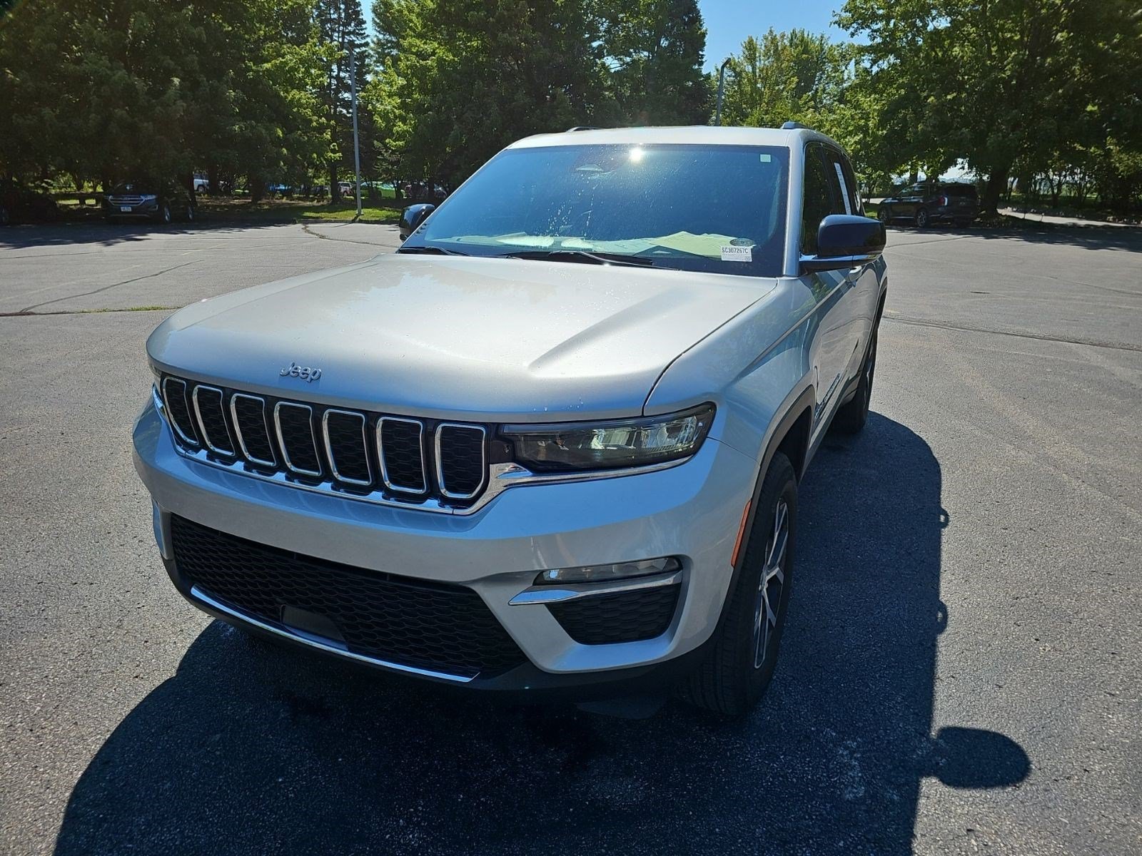 Certified Used 2025 Silver Zynith Jeep Limited image 2