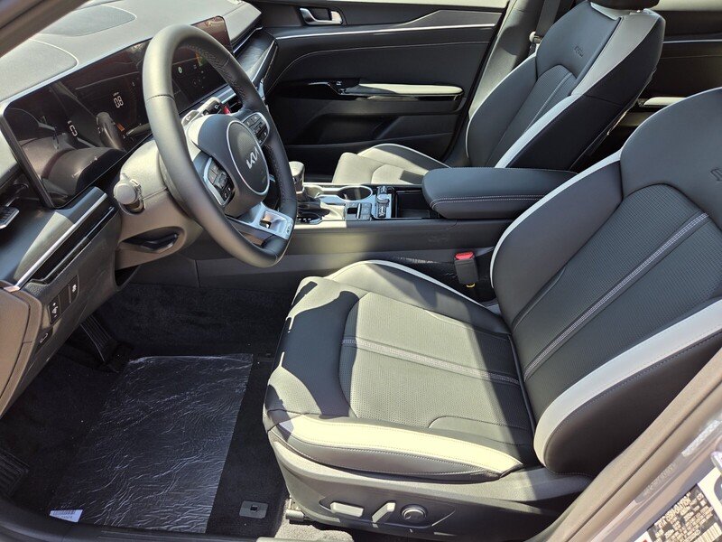 New 2026 Wolf Gray Kia GT-Line FWD image 7