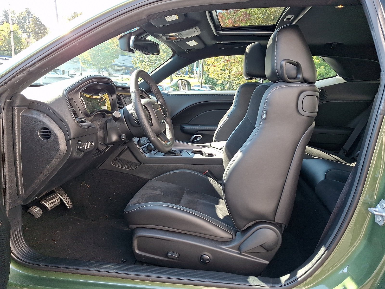 Used 2023 F8 Green Dodge R/T Scat Pack Widebody image 13