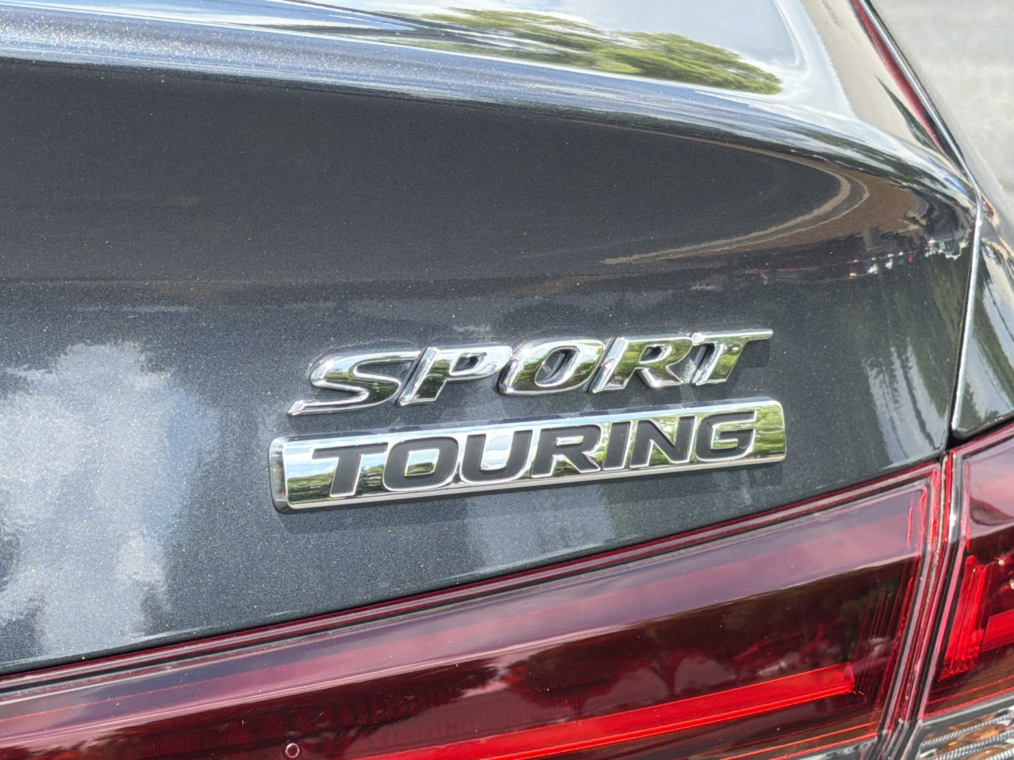 Certified Used 2025 Meteorite Gray Metallic Honda 4D HYBRID SPORT TOURING image 59