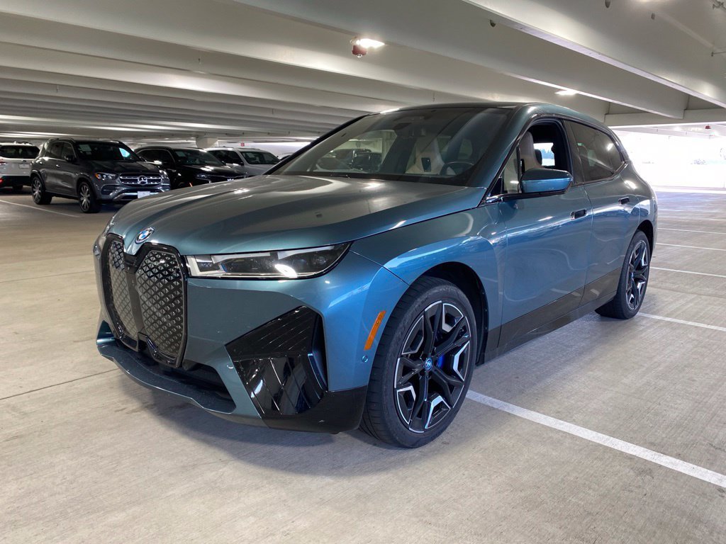 2024 BMW iX Base