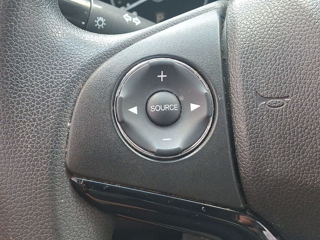 2017 Honda HR-V LX - Photo 21