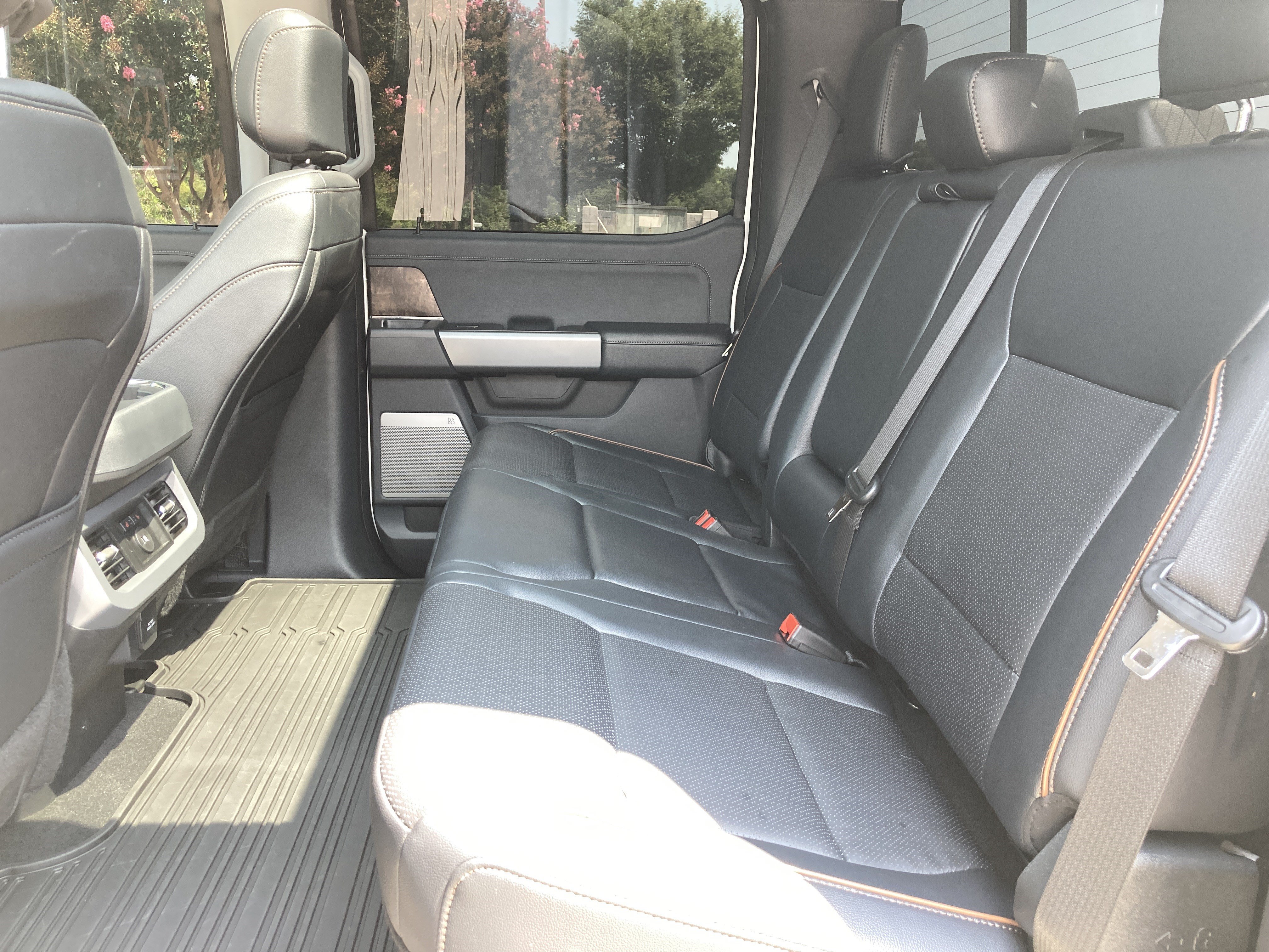 2025 Ford F-350 Super Duty Lariat - Photo 31