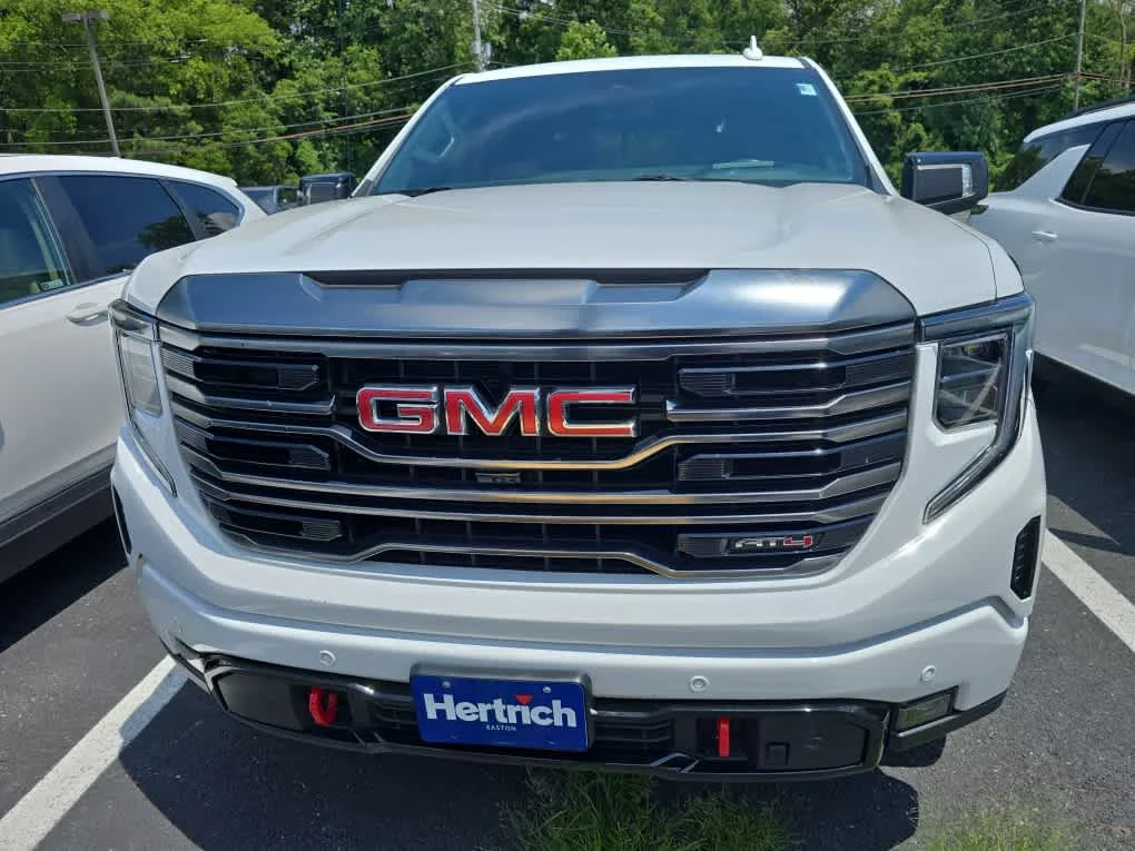 Used 2024 Summit White GMC AT4 image 2