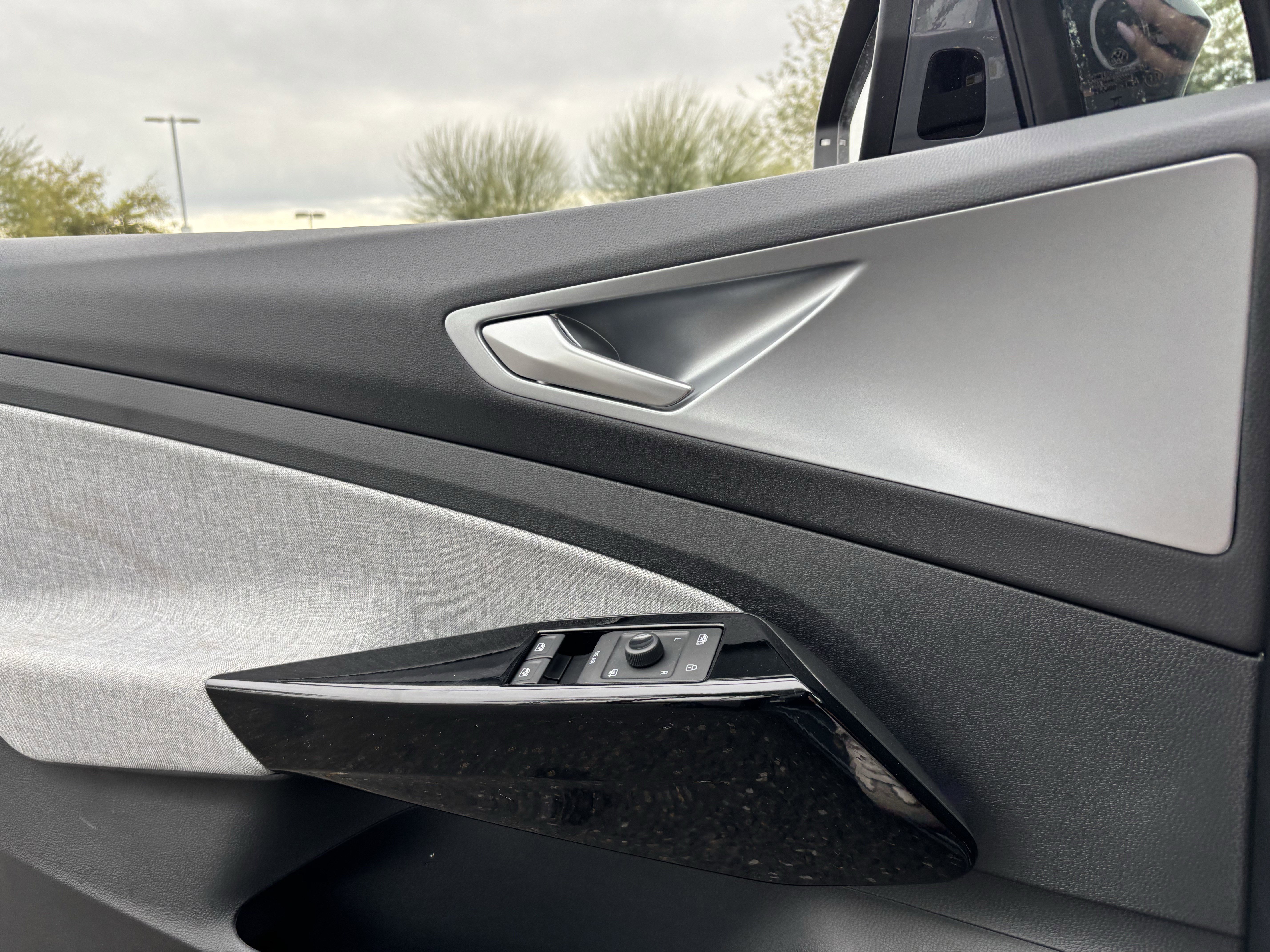 New 2026 Pure Gray Volkswagen Pro image 17
