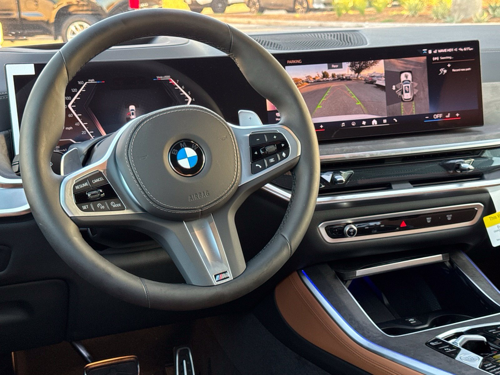 New 2026 Mineral White Metallic BMW sDrive40i image 27