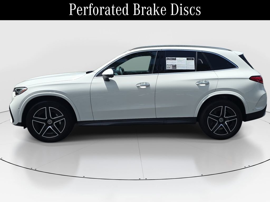 Certified Used 2026 White Mercedes-Benz GLC 300 image 9