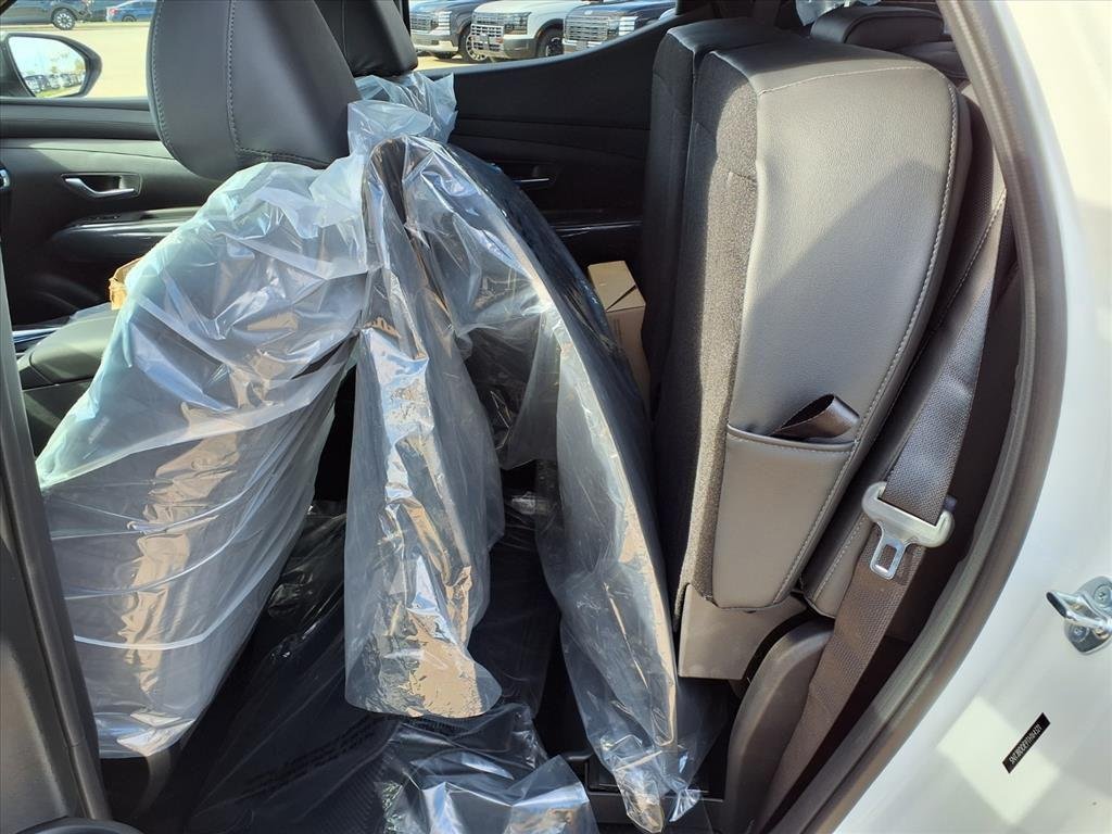 New 2026 White Hyundai SEL AWD image 28