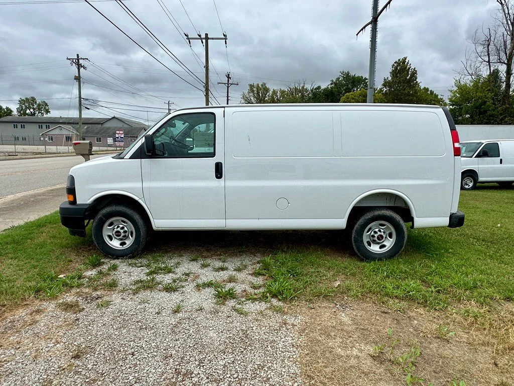 2026 GMC Savana Cargo Work Van - Photo 7