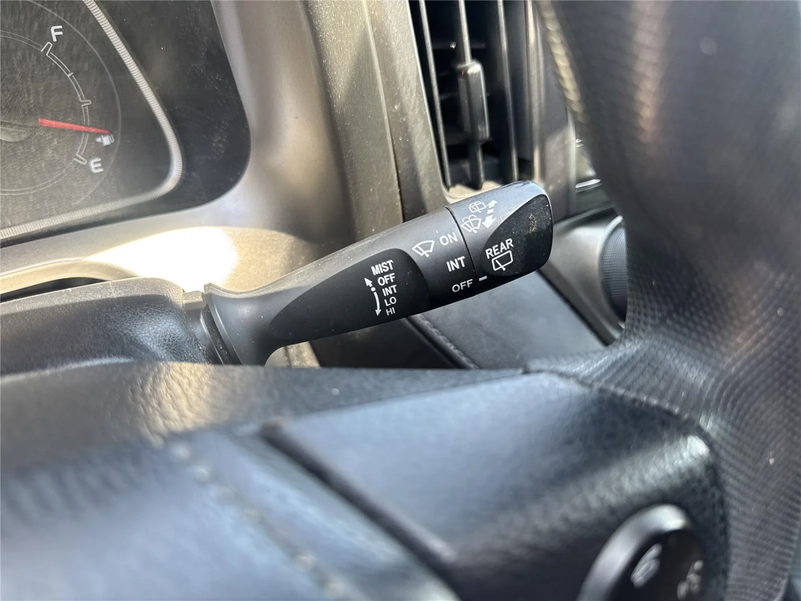 Used 2014 Pyrite Mica Toyota LE image 23